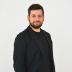 Profile picture for user Luciano Romano